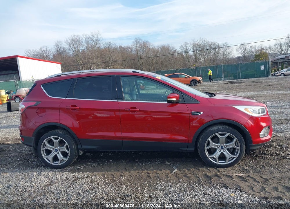 2017 FORD ESCAPE TITANIUM VIN: 1FMCU9J98HUA11668