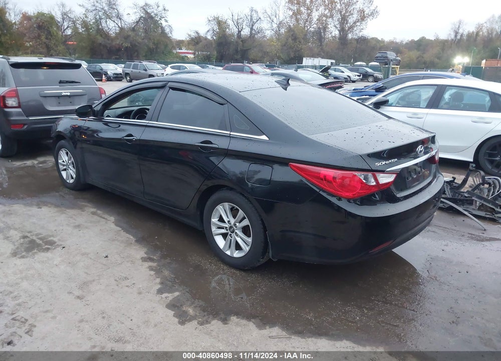 2013 HYUNDAI SONATA GLS VIN: 5NPEB4AC5DH805226