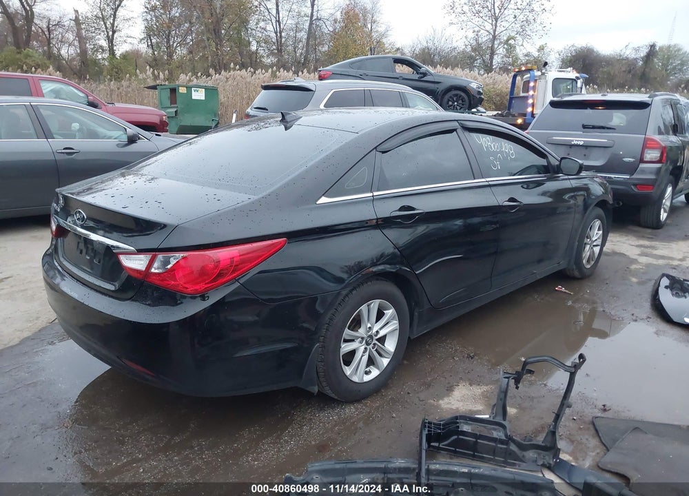 2013 HYUNDAI SONATA GLS VIN: 5NPEB4AC5DH805226