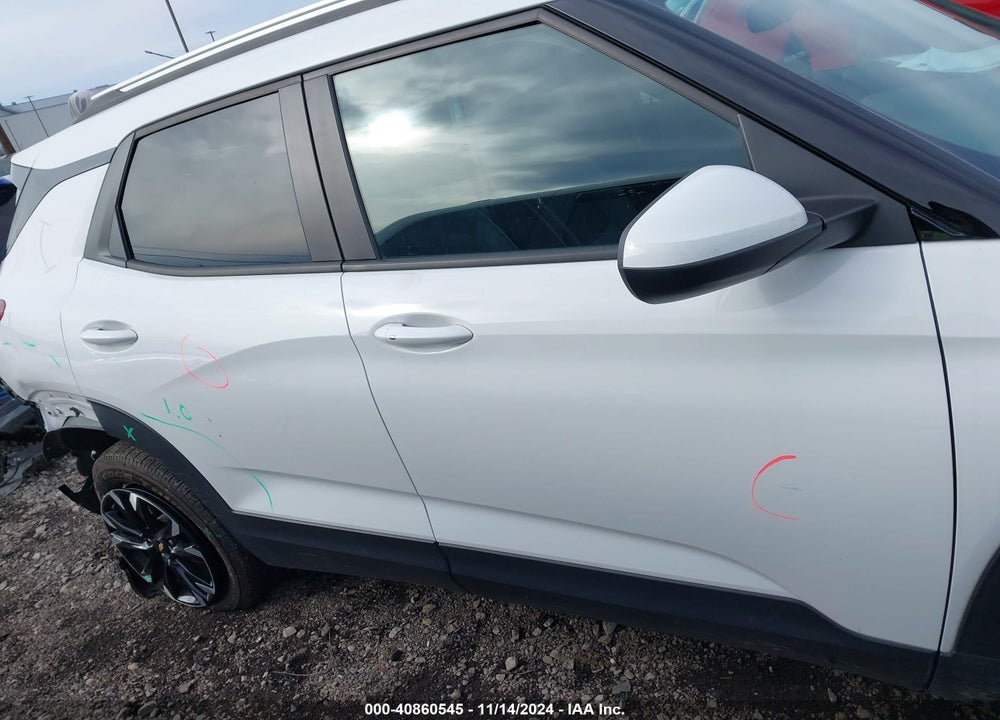 2021 CHEVROLET TRAILBLAZER FWD LT VIN: KL79MPS28MB113351