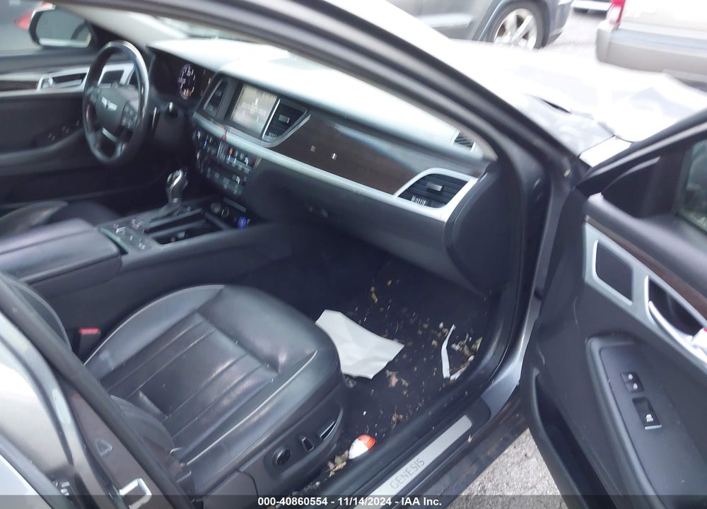 2015 HYUNDAI GENESIS 3.8 VIN: KMHGN4JEXFU039810