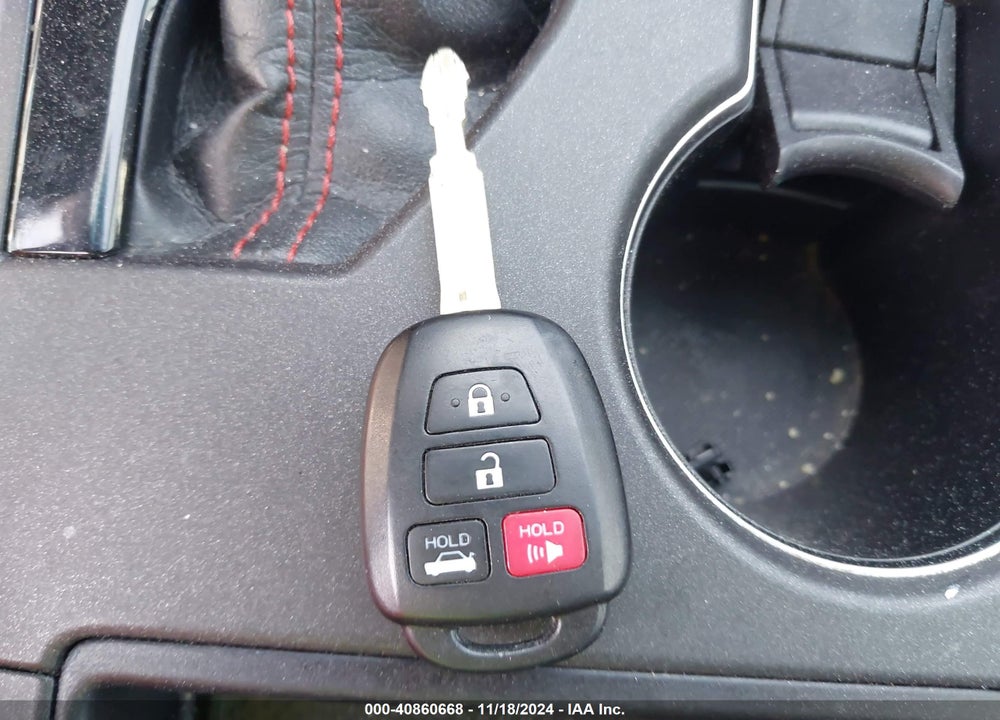 2017 TOYOTA CAMRY SE VIN: 4T1BF1FK1HU665530