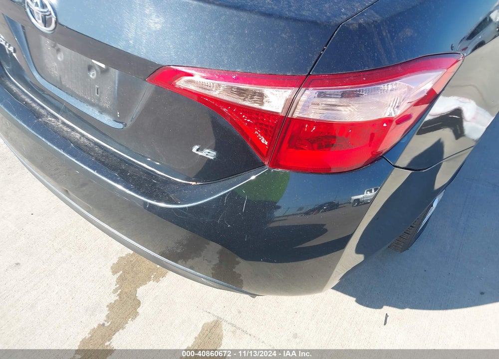2017 TOYOTA COROLLA LE VIN: 5YFBURHE3HP711677