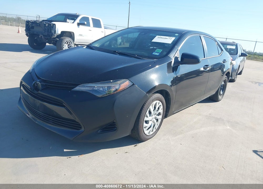 2017 TOYOTA COROLLA LE VIN: 5YFBURHE3HP711677