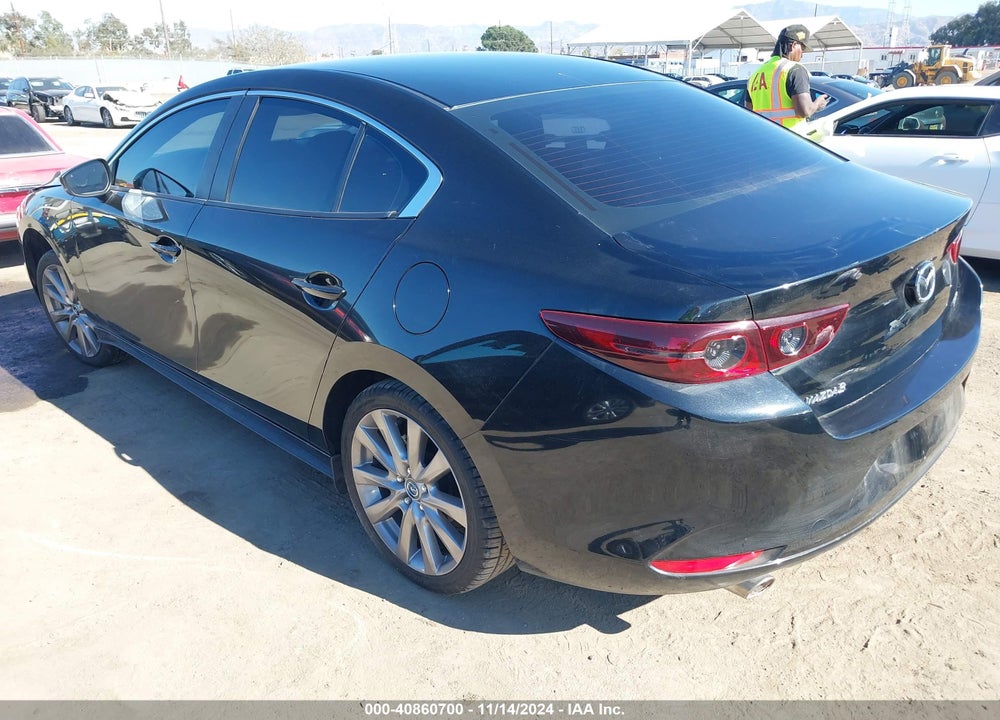 2019 MAZDA 3 SELECT PACKAGE VIN: JM1BPACL0K1109927