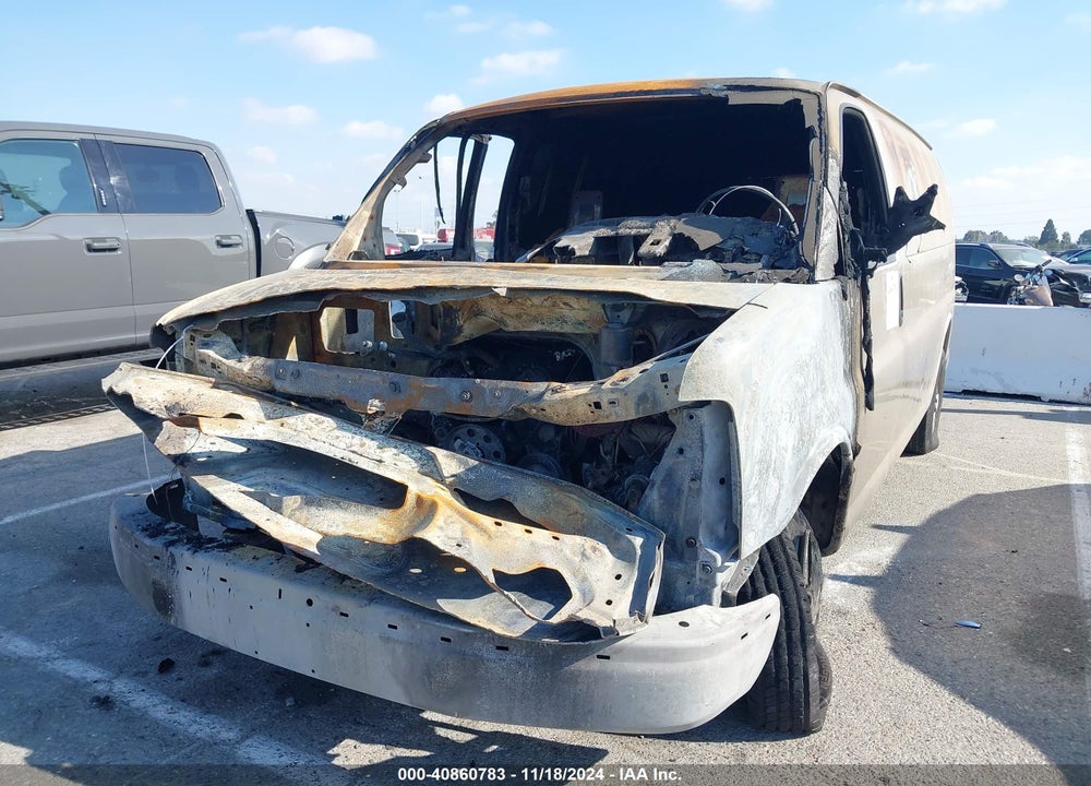 2005 CHEVROLET EXPRESS VIN: 1GCEG15X051224335