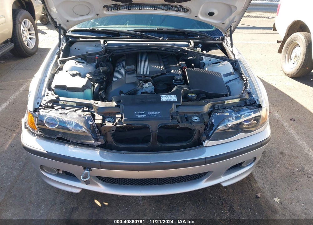 2004 BMW 330I VIN: WBAEV53404KM05530