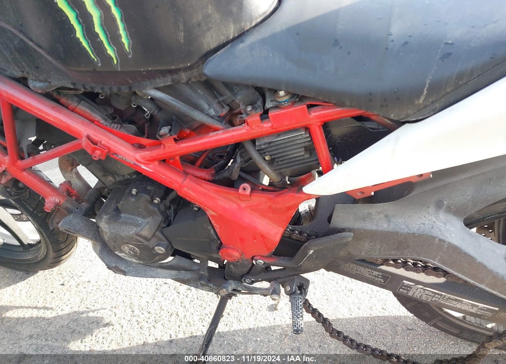 2012 HONDA CBR250 R VIN: MLHMC4104C5206750