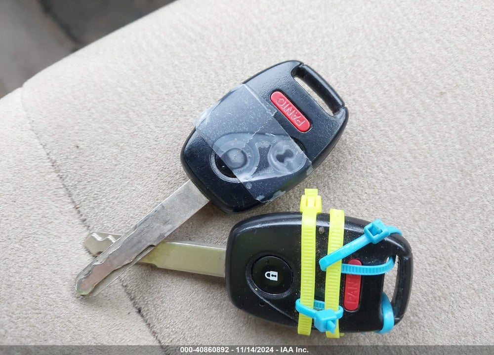 2006 HONDA CIVIC LX VIN: 1HGFA16526L036037