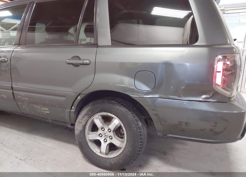 2007 HONDA PILOT EX-L VIN: 5FNYF18597B022579
