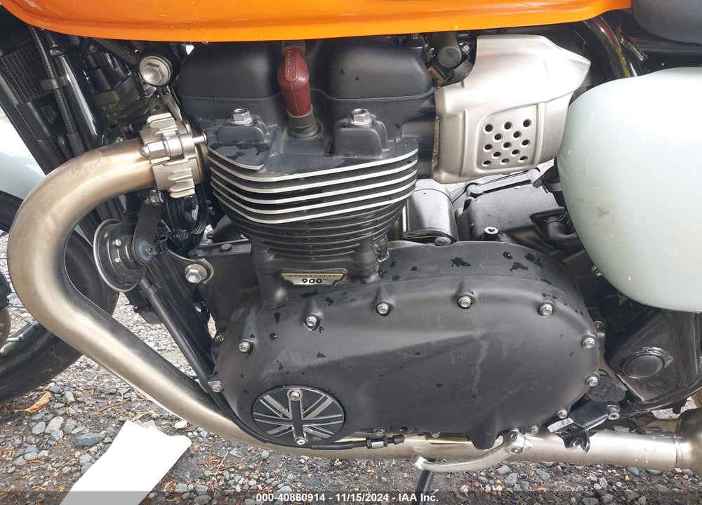 2023 TRIUMPH MOTORCYCLE BONNEVILLE T100 VIN: SMTD10G74PTBC6680