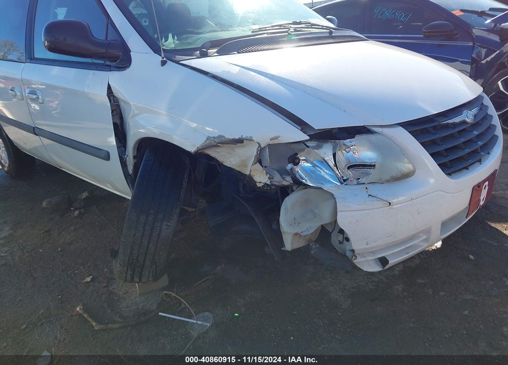 2007 CHRYSLER TOWN & COUNTRY VIN: 1A4GJ45R87B107851