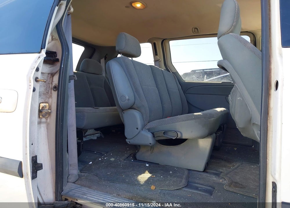2007 CHRYSLER TOWN & COUNTRY VIN: 1A4GJ45R87B107851