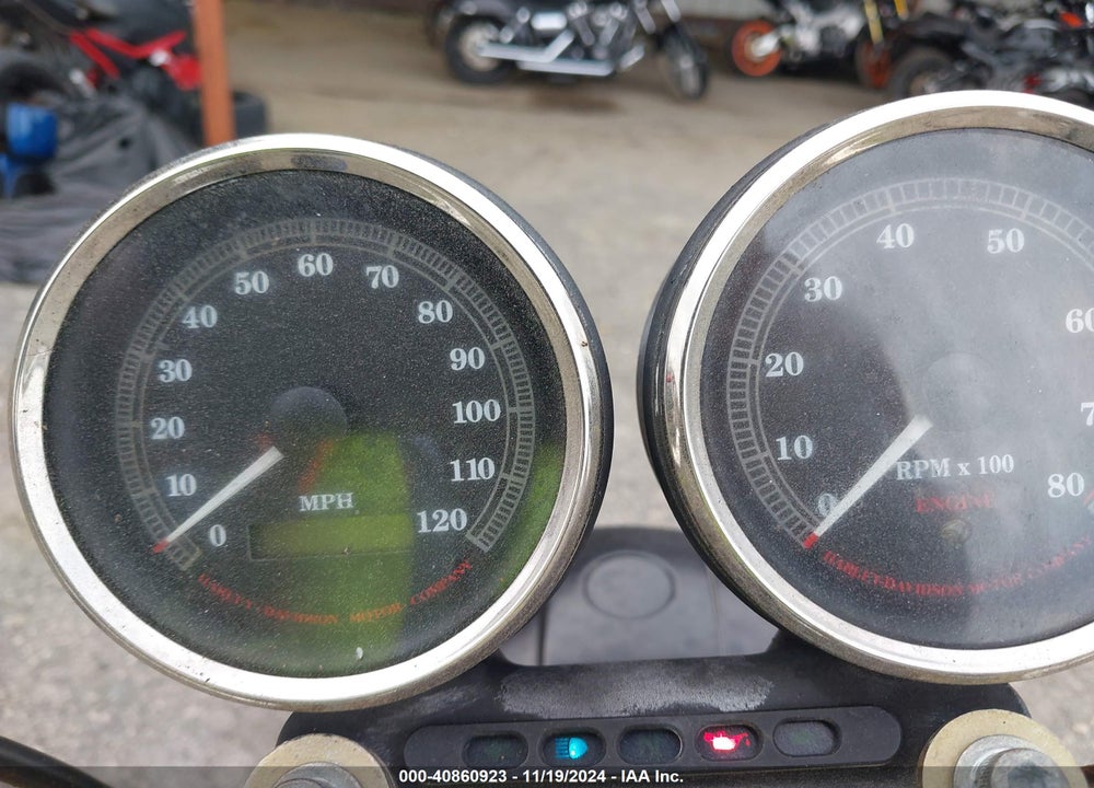 1998 HARLEY-DAVIDSON XL1200 S VIN: 1HD1CHP19WK114406