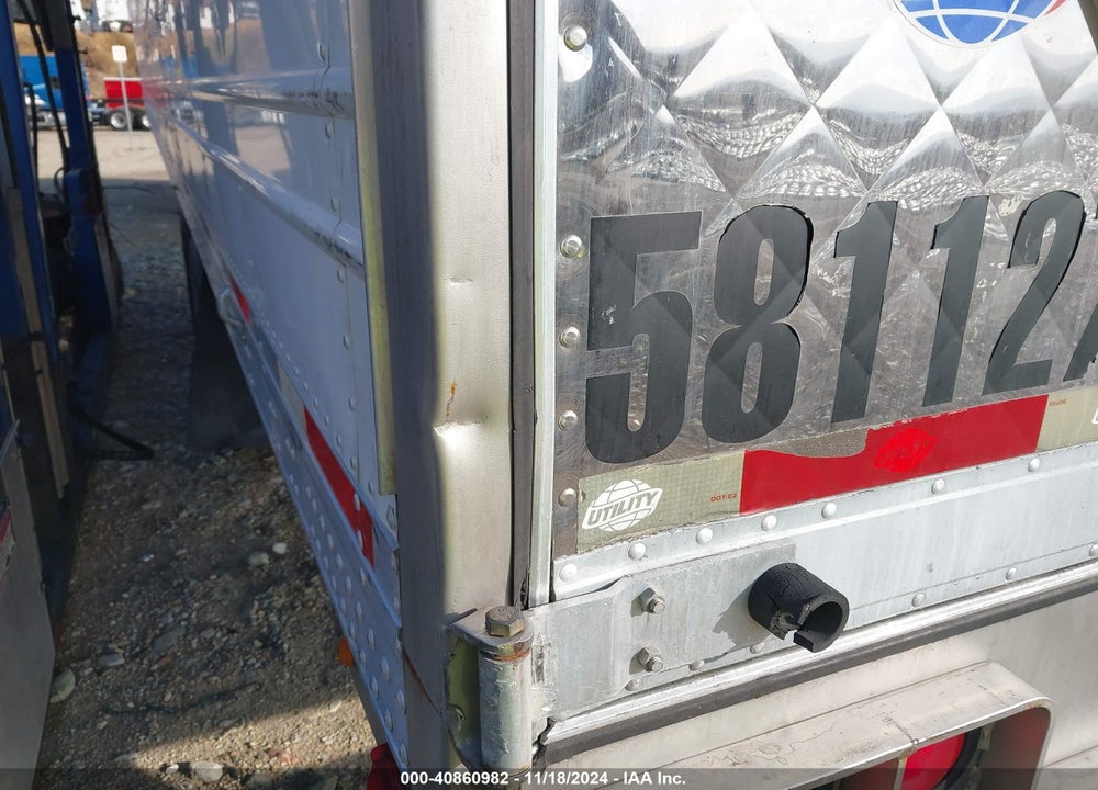 2015 UTILITY TRAILER MFG --- VIN: 1UYVS2534FU155121