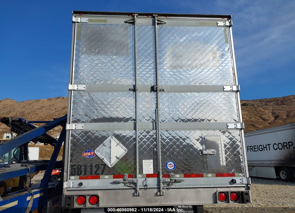 2015 UTILITY TRAILER MFG --- VIN: 1UYVS2534FU155121