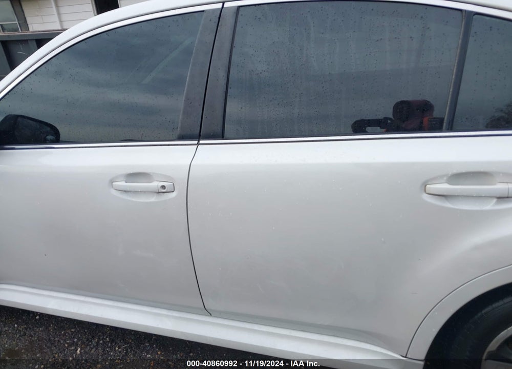 2011 SUBARU LEGACY 2.5I LIMITED VIN: 4S3BMBJ65B3245678