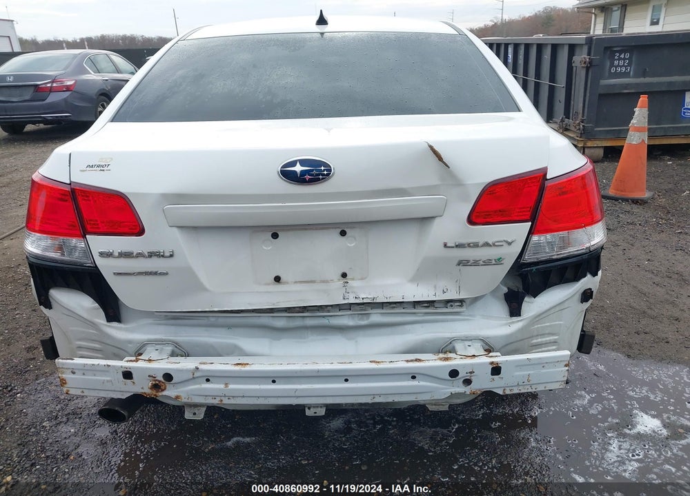 2011 SUBARU LEGACY 2.5I LIMITED VIN: 4S3BMBJ65B3245678