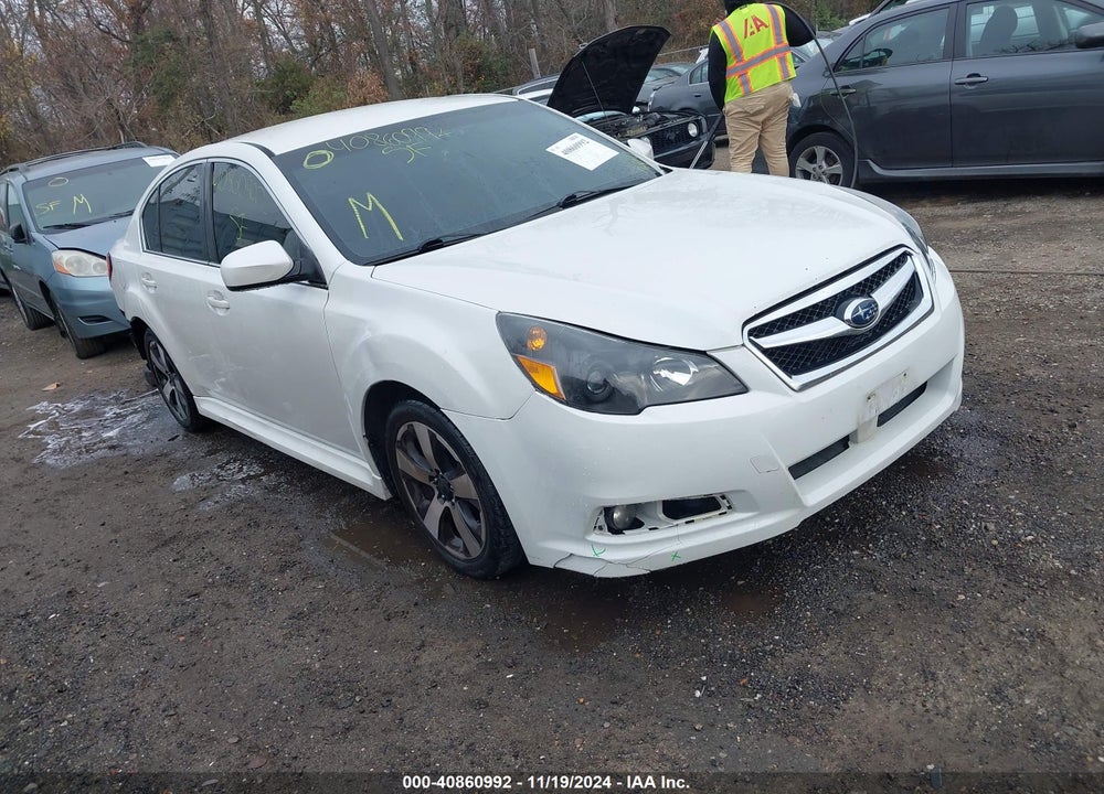 2011 SUBARU LEGACY 2.5I LIMITED VIN: 4S3BMBJ65B3245678