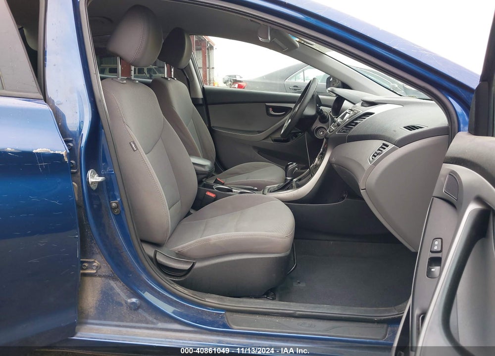2015 HYUNDAI ELANTRA SE VIN: 5NPDH4AE1FH645327