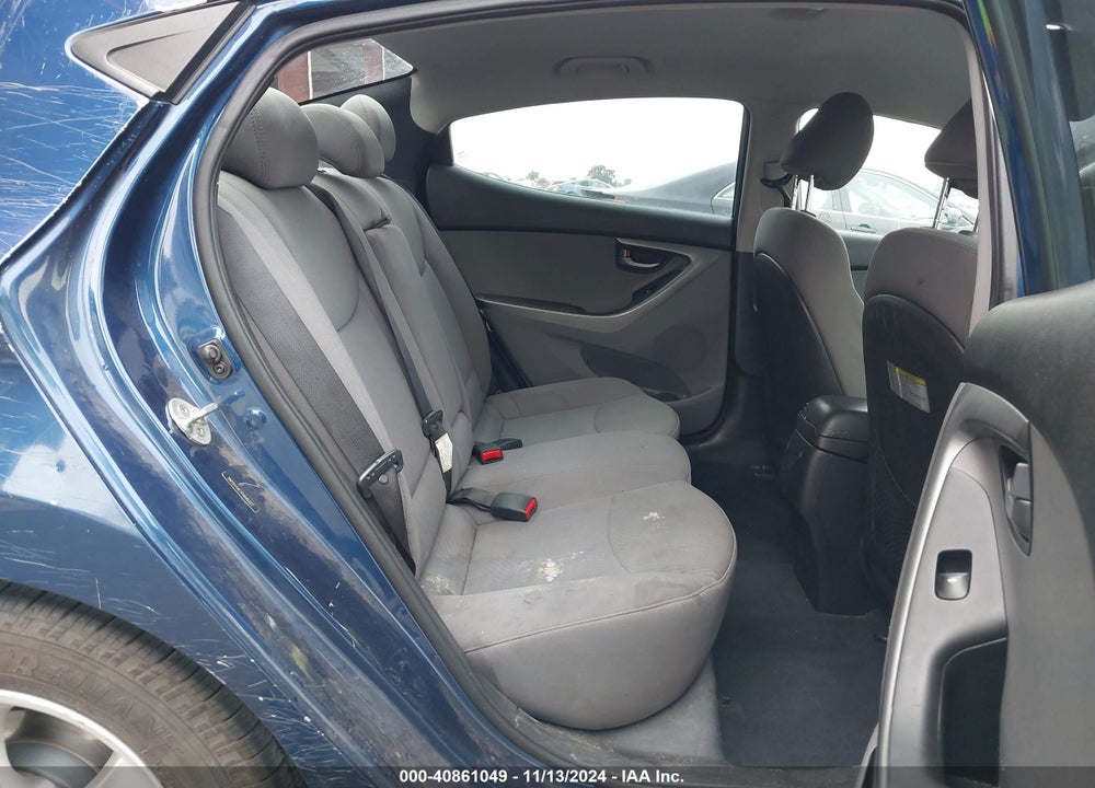 2015 HYUNDAI ELANTRA SE VIN: 5NPDH4AE1FH645327