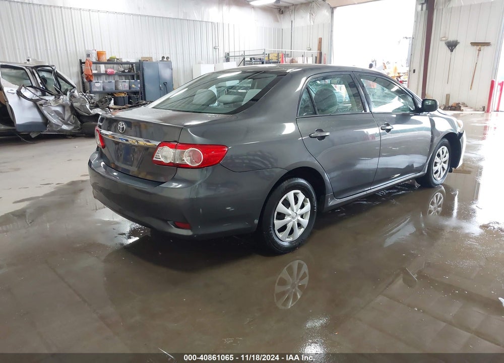 2011 TOYOTA COROLLA LE VIN: 2T1BU4EE8BC589719