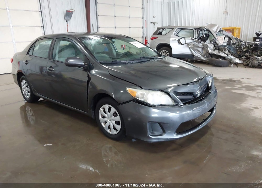 2011 TOYOTA COROLLA LE VIN: 2T1BU4EE8BC589719