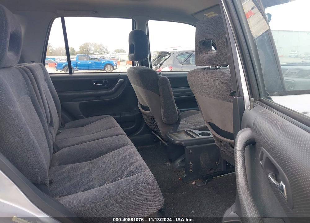 2001 HONDA CR-V EX VIN: JHLRD18651C018779