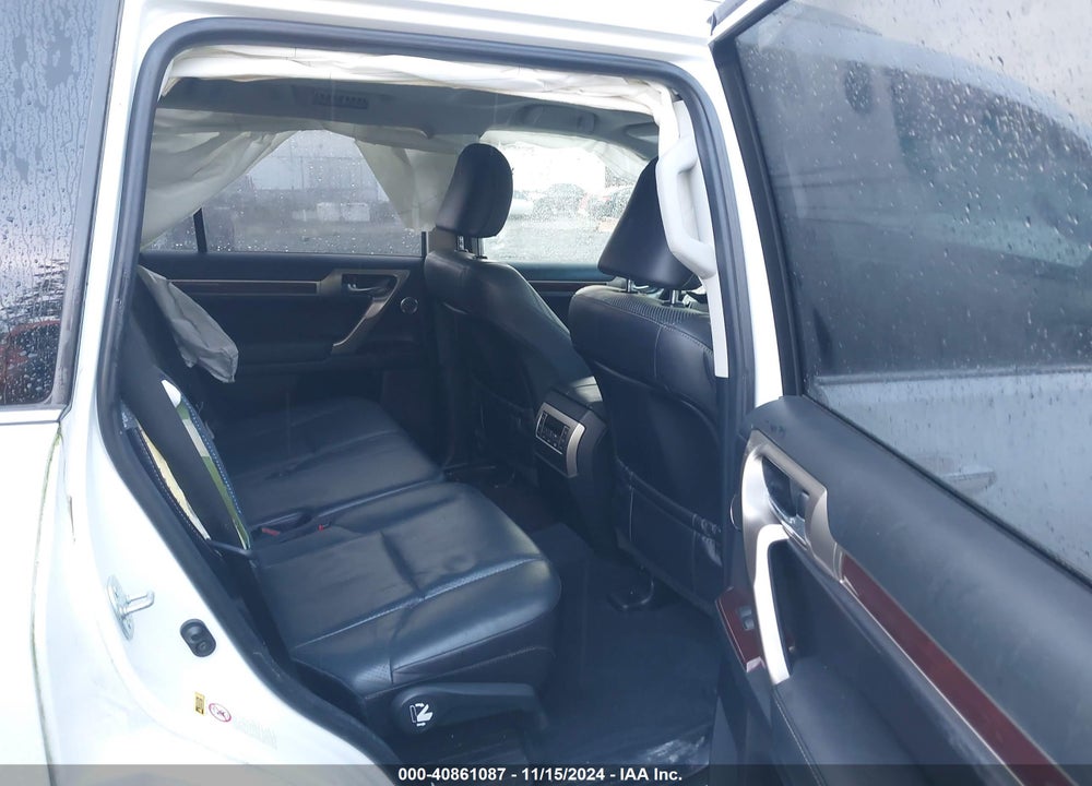 2016 LEXUS GX 460 LUXURY VIN: JTJJM7FX3G5132198