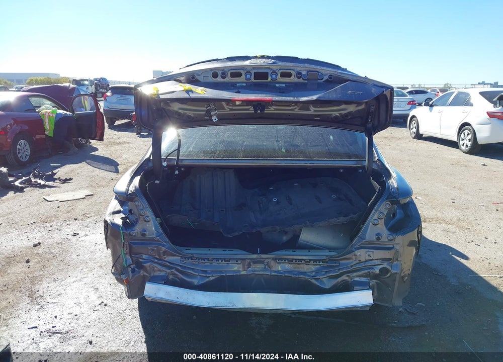 2021 TOYOTA CAMRY VIN: 4T1G11AK0MU428033