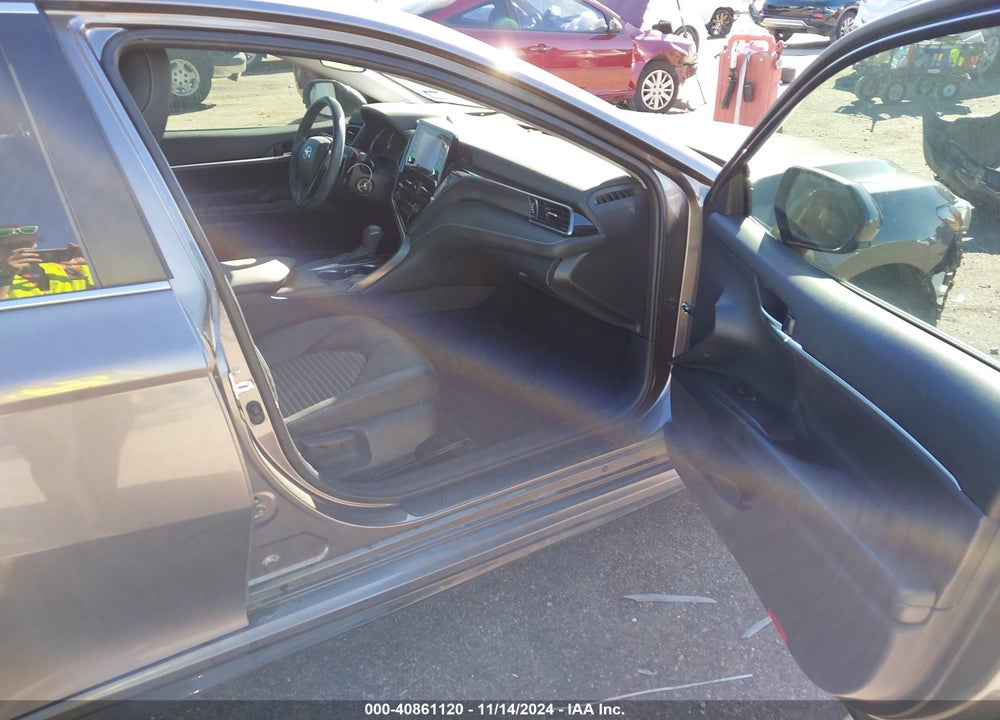 2021 TOYOTA CAMRY VIN: 4T1G11AK0MU428033