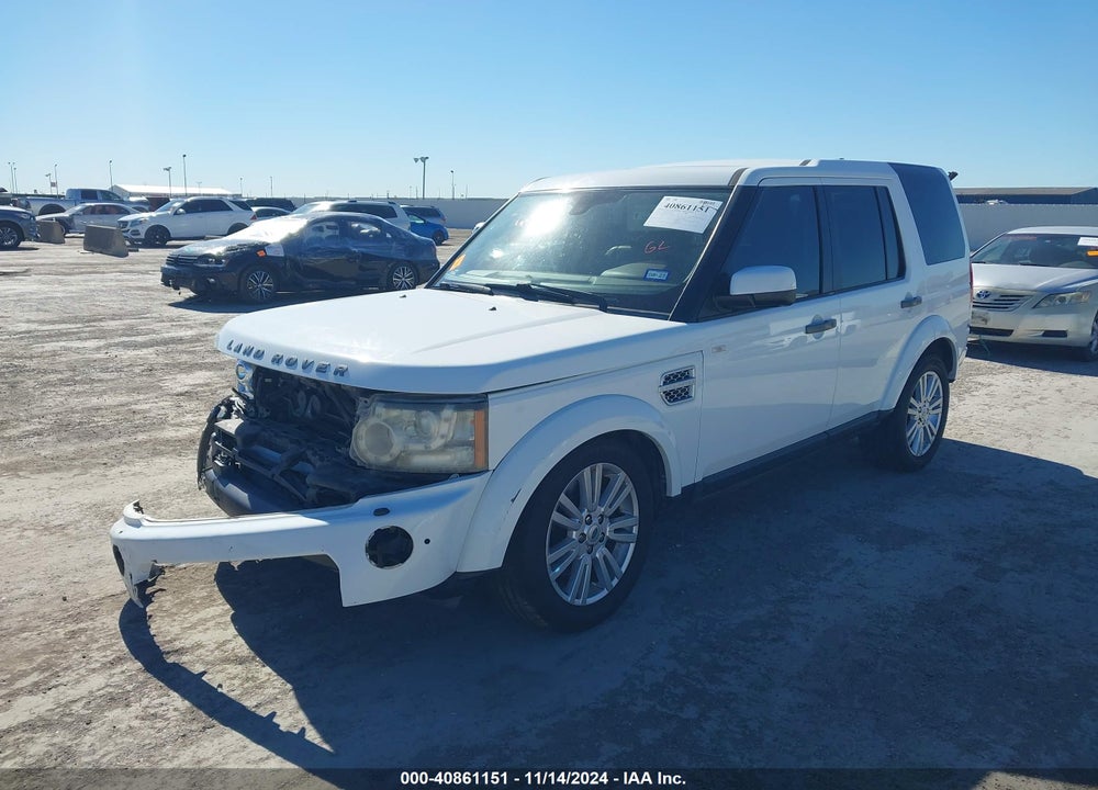 2011 LAND ROVER LR4 VIN: SALAK2D40BA572750