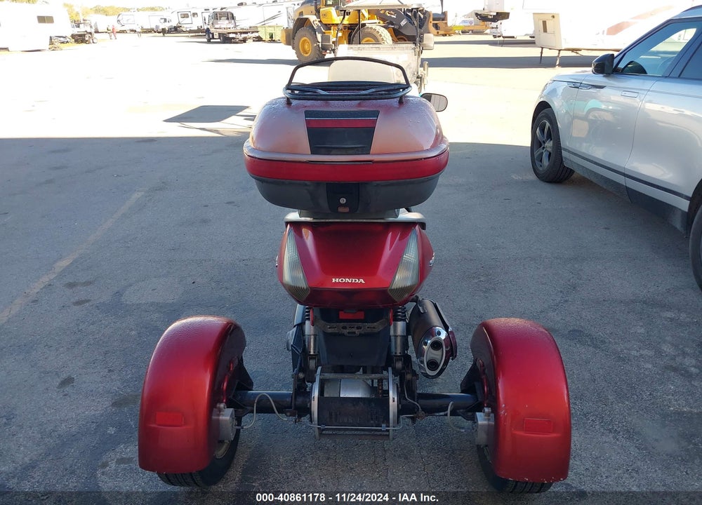 2003 HONDA FSC600 D VIN: JH2PF01103K100085