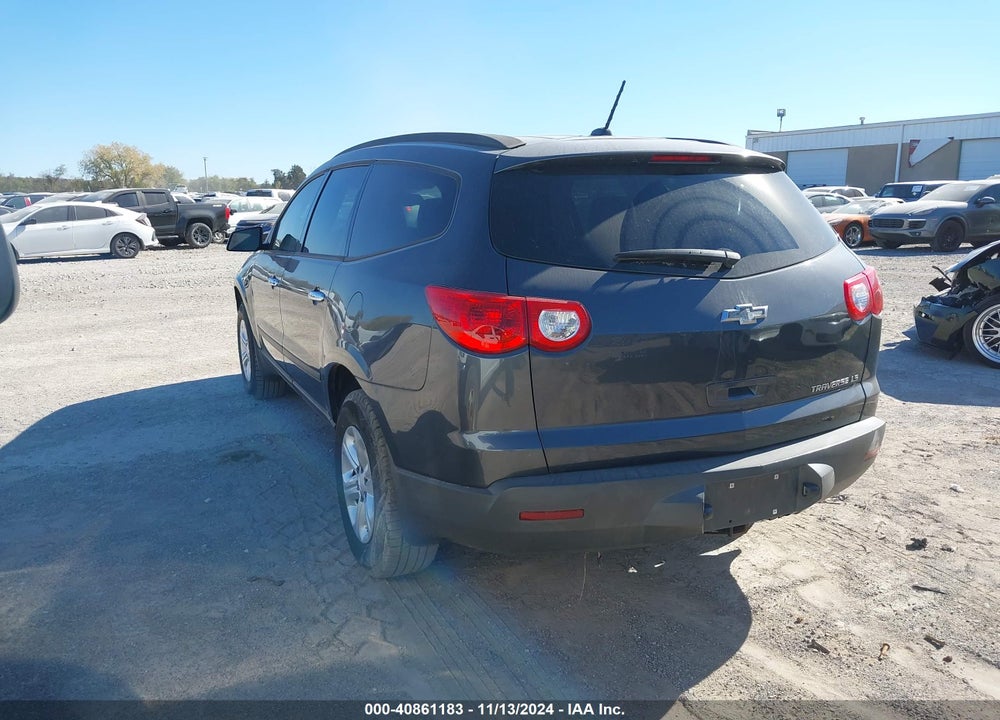 2012 CHEVROLET TRAVERSE LS VIN: 1GNKRFED0CJ335052