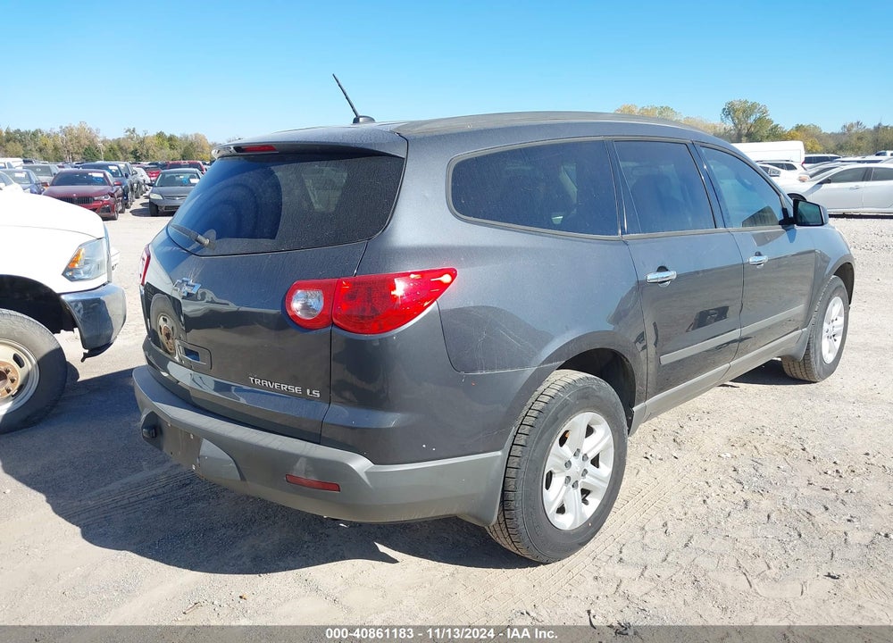2012 CHEVROLET TRAVERSE LS VIN: 1GNKRFED0CJ335052