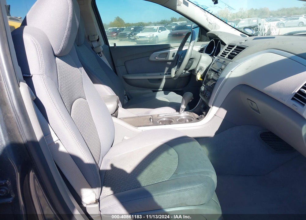 2012 CHEVROLET TRAVERSE LS VIN: 1GNKRFED0CJ335052
