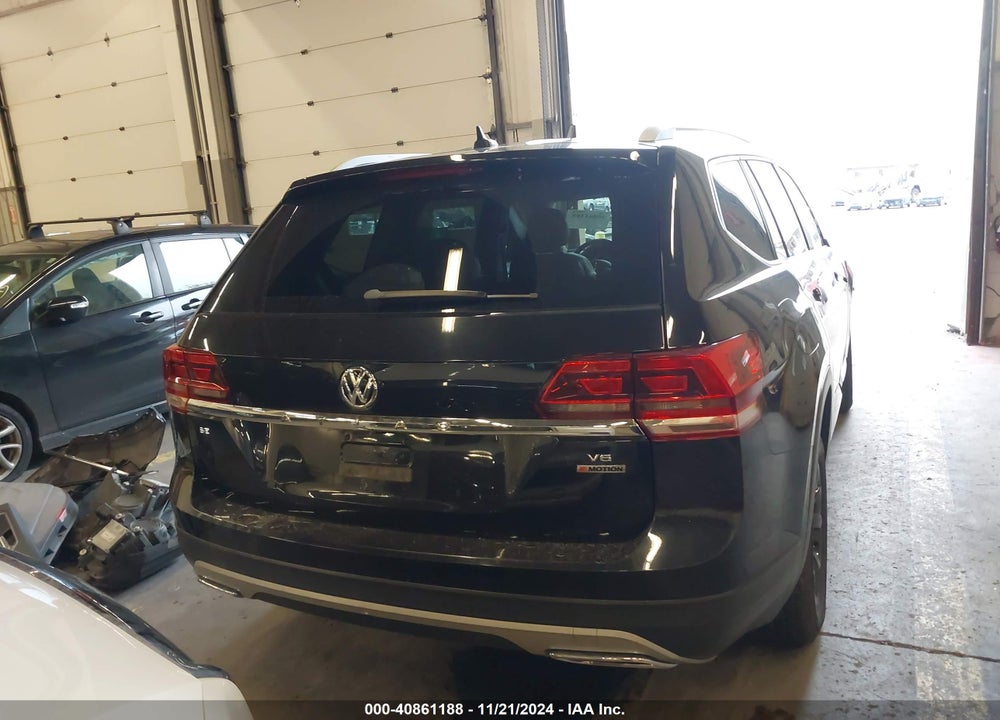 2018 VOLKSWAGEN ATLAS 3.6L V6 SE/3.6L V6 SE W/TECHNOLOGY VIN: 1V2LR2CA5JC581464