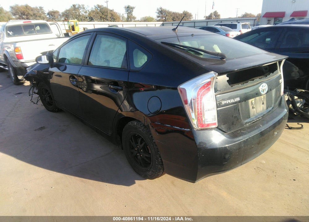2015 TOYOTA PRIUS VIN: JTDKN3DU0F1938446