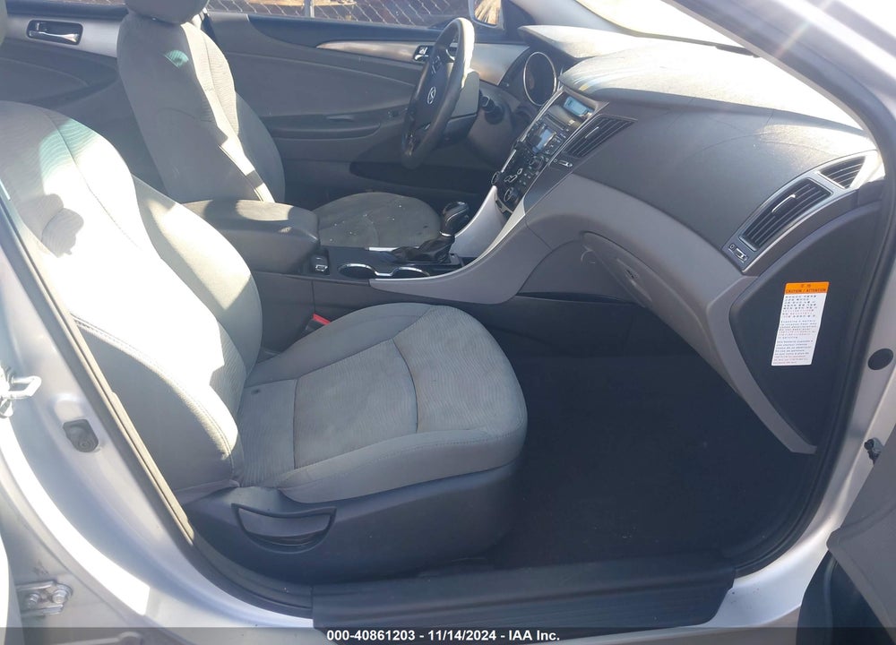 2012 HYUNDAI SONATA HYBRID VIN: KMHEC4A45CA026450