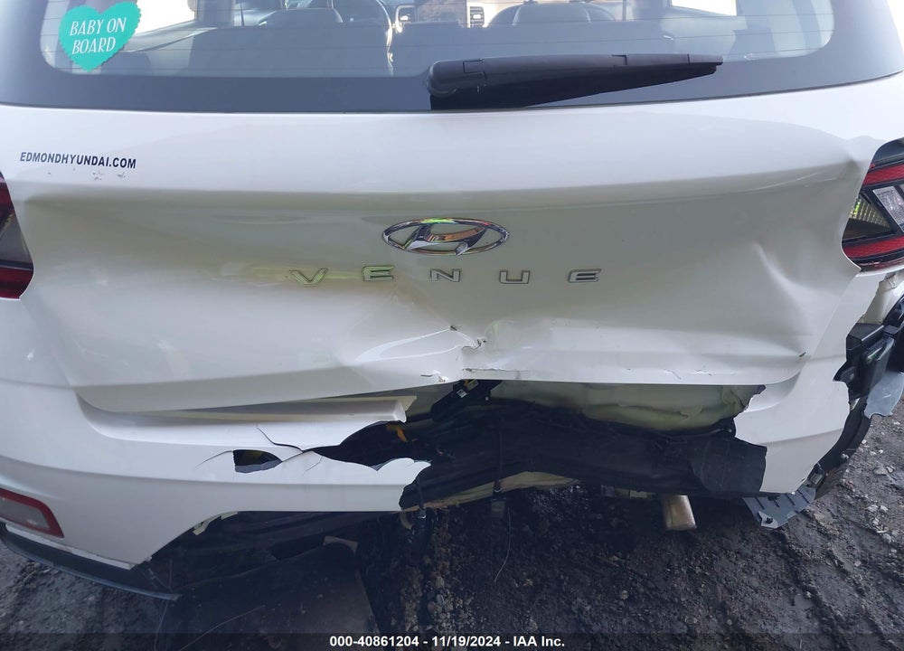 2023 HYUNDAI VENUE LIMITED VIN: KMHRC8A36PU260472