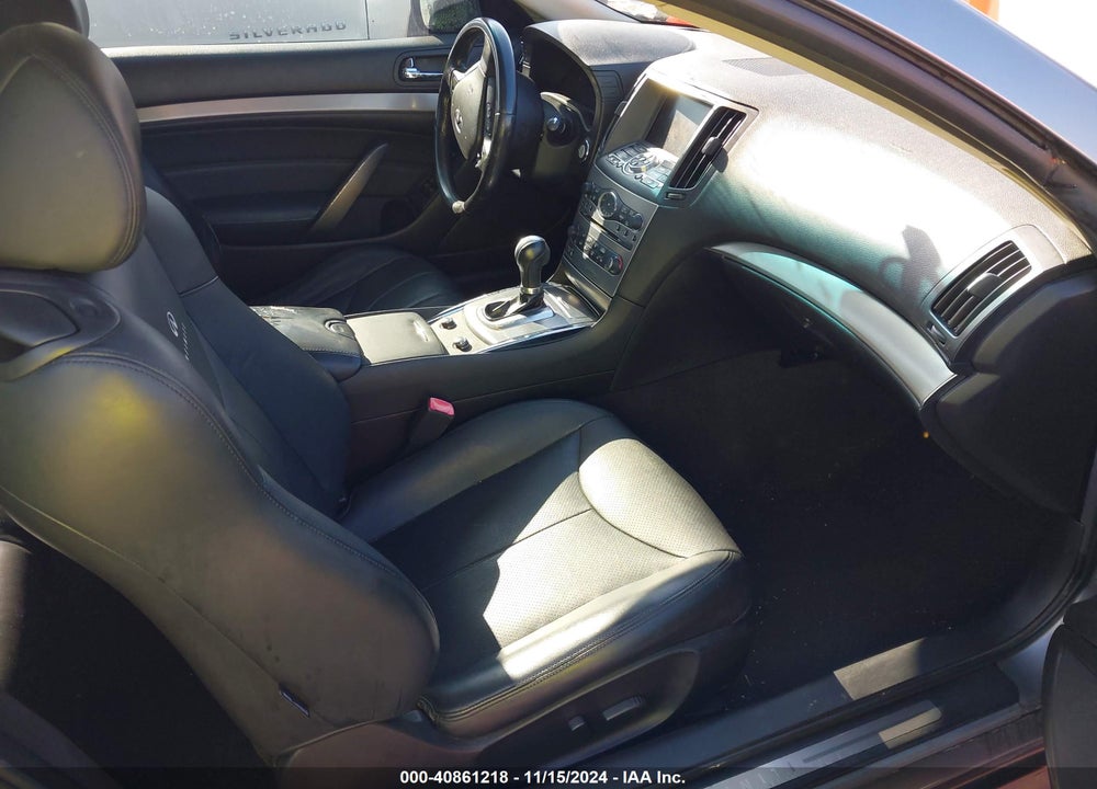 2011 INFINITI G37 JOURNEY VIN: JN1CV6EK4BM215357
