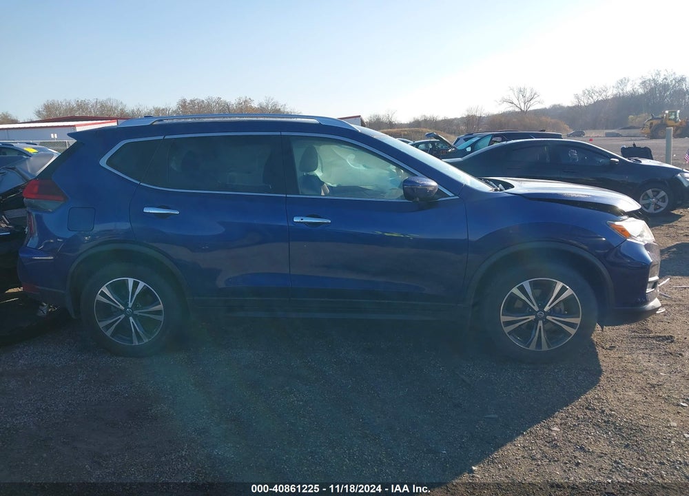 2019 NISSAN ROGUE VIN: JN8AT2MV5KW397027