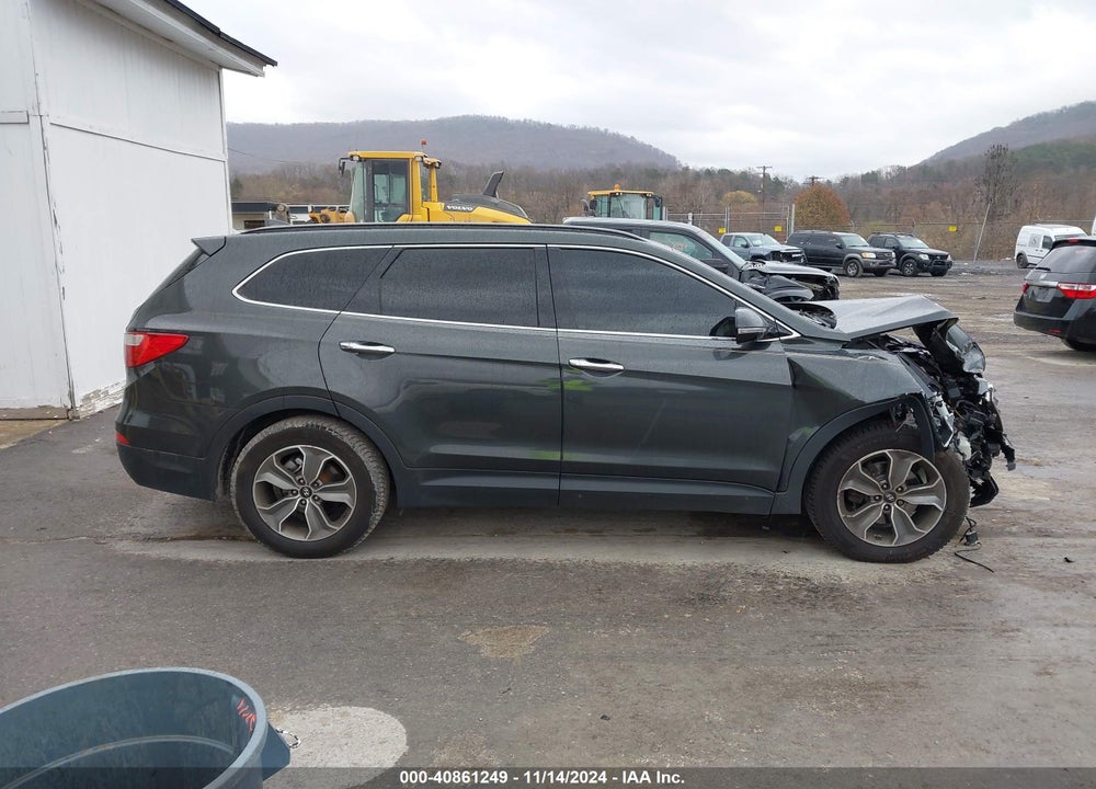 2013 HYUNDAI SANTA FE GLS VIN: KM8SNDHFXDU024875