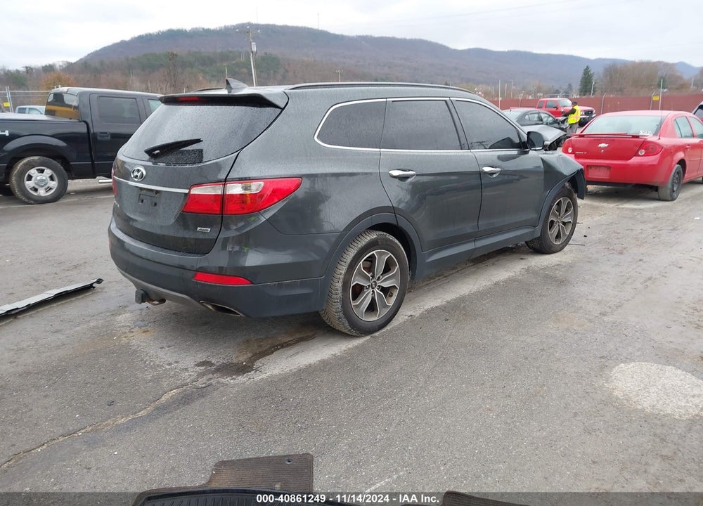 2013 HYUNDAI SANTA FE GLS VIN: KM8SNDHFXDU024875