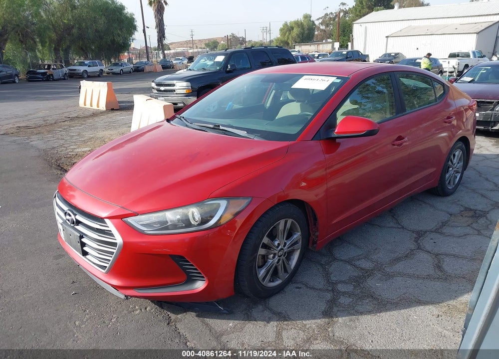 2017 HYUNDAI ELANTRA SE VIN: 5NPD84LF8HH172518
