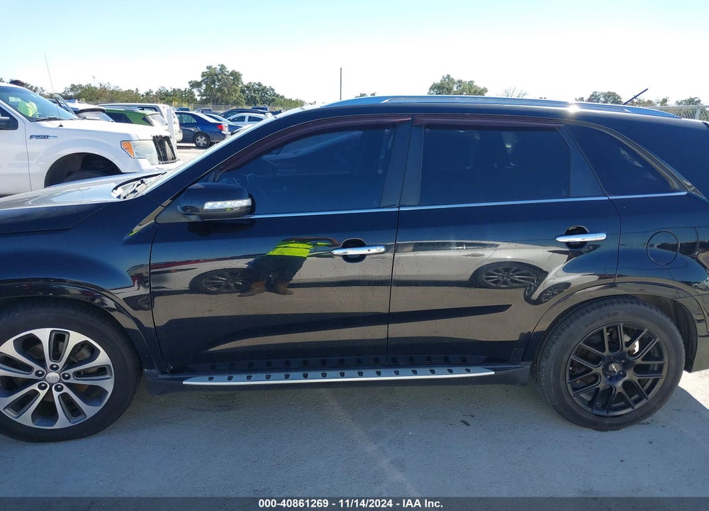 2014 KIA SORENTO SX VIN: 5XYKW4A79EG466134
