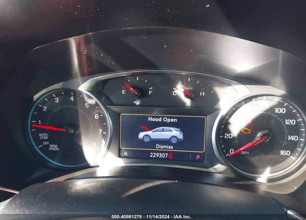 2019 CHEVROLET EQUINOX LT VIN: 3GNAXKEV0KL187379