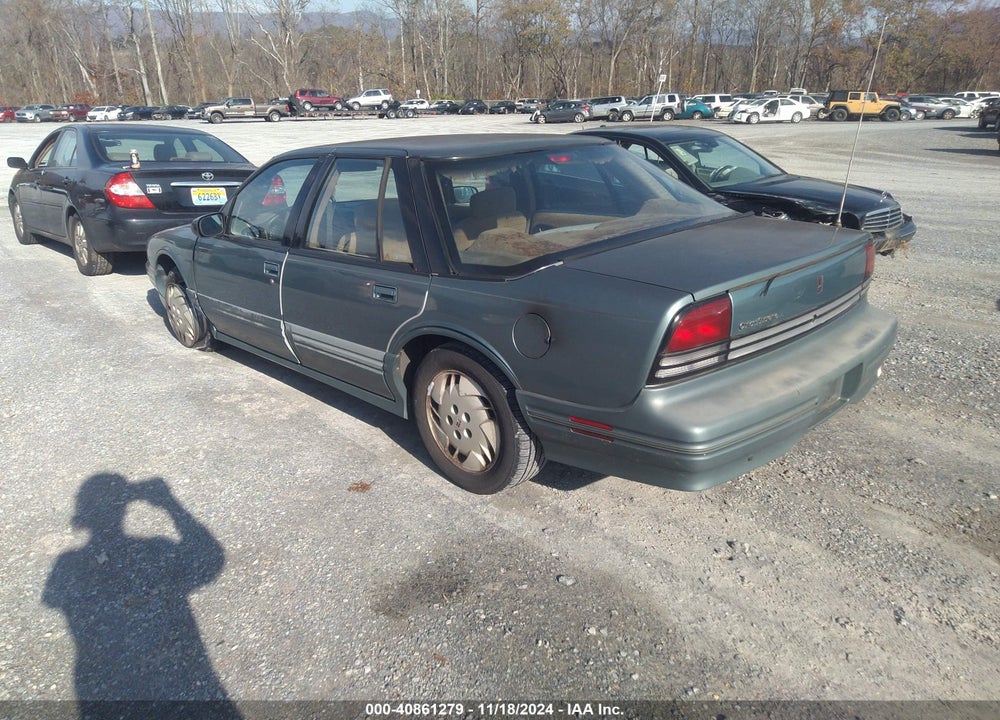 1995 OLDSMOBILE CUTLASS SUPREME SL VIN: 1G3WH52M9SD349542