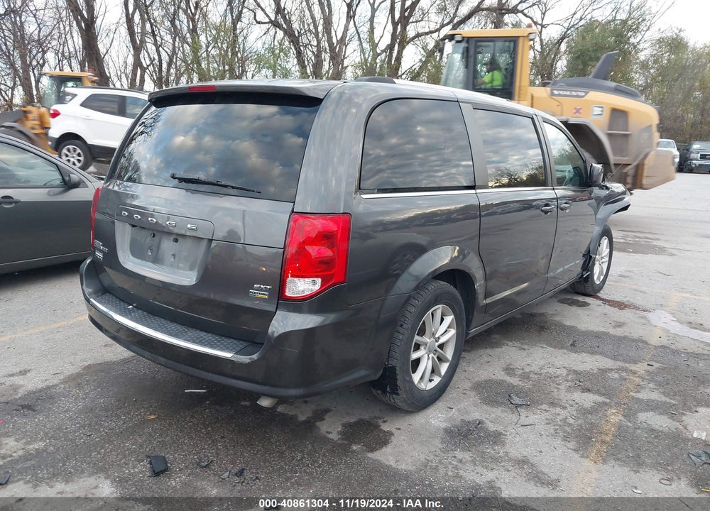 2018 DODGE GRAND CARAVAN SXT VIN: 2C4RDGCG7JR266832