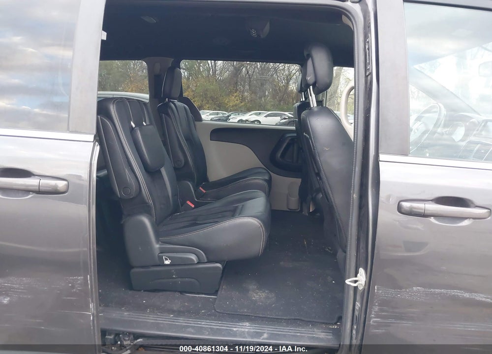 2018 DODGE GRAND CARAVAN SXT VIN: 2C4RDGCG7JR266832